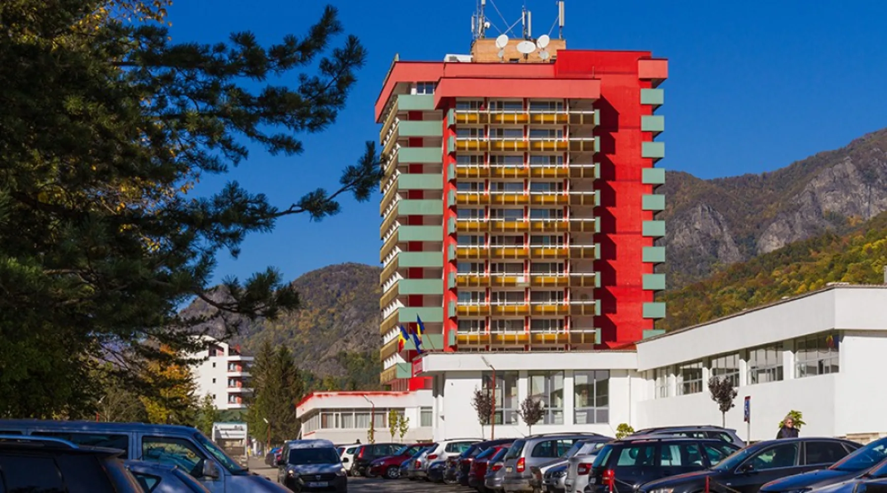Hotel Cozia - Calimanesti Caciulata